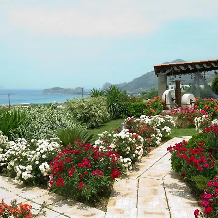 Kavousi Hotel apartamentowy 3*